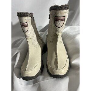 North Face Girls Faux Fur Waterproof Winter Boots 2